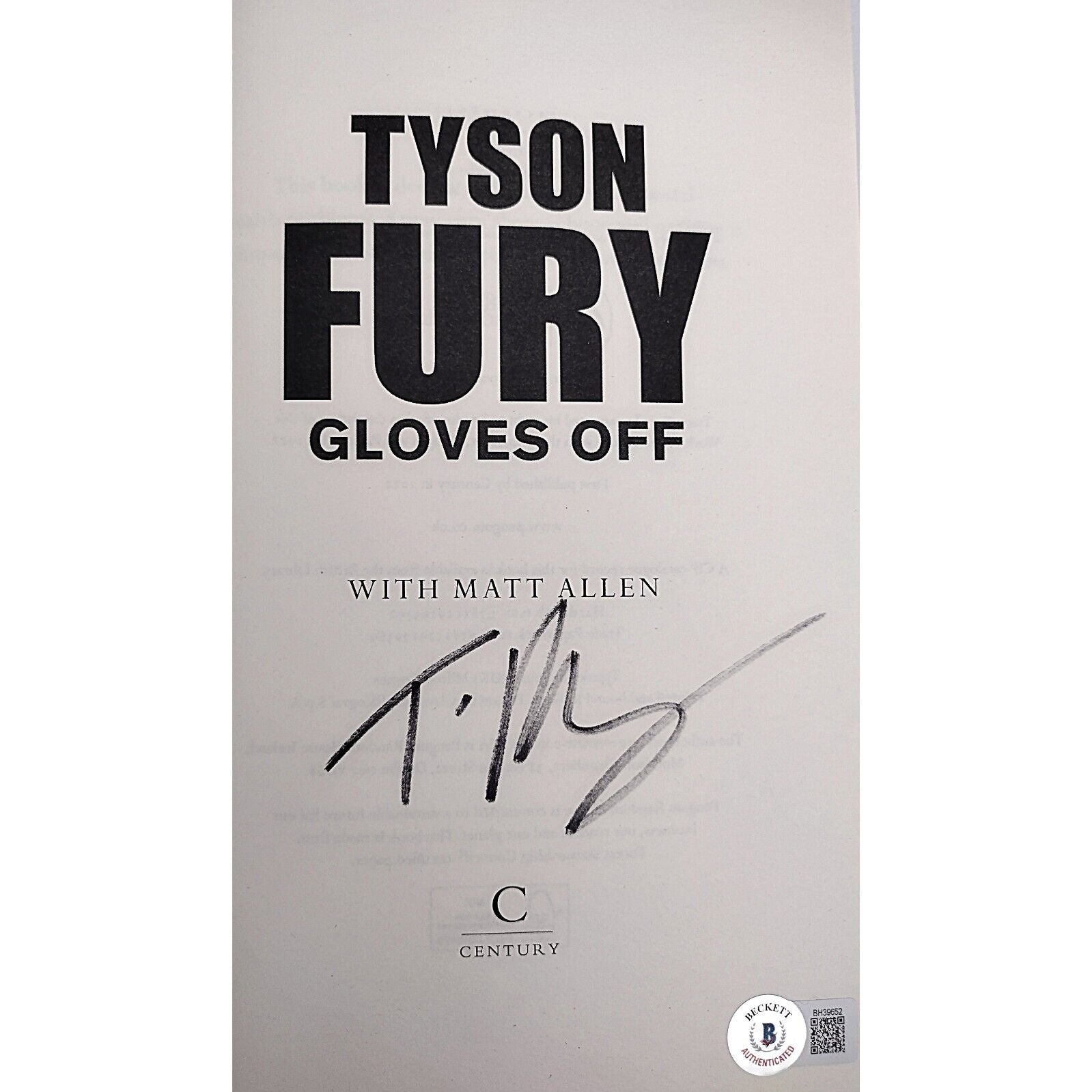 Tyson Fury signed memorabilia – signature close-up – Beckett COA