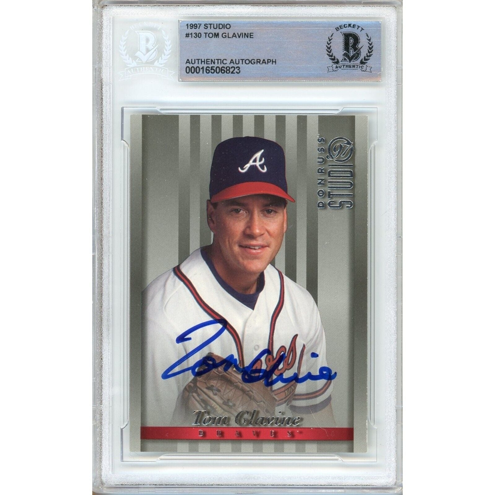 Tom Glavine Atlanta Braves autographed trading card – full view – Beckett COA
