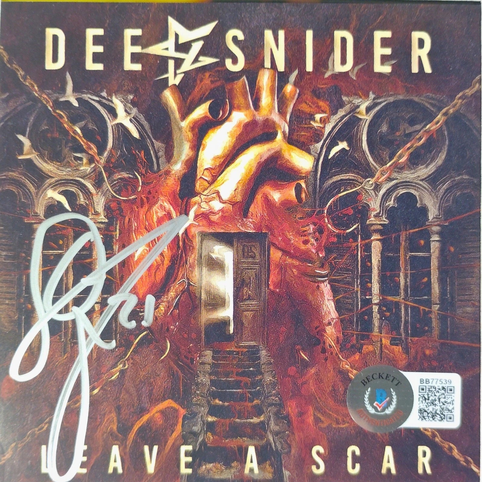 Dee Snider Signed Microphone – Beckett BAS