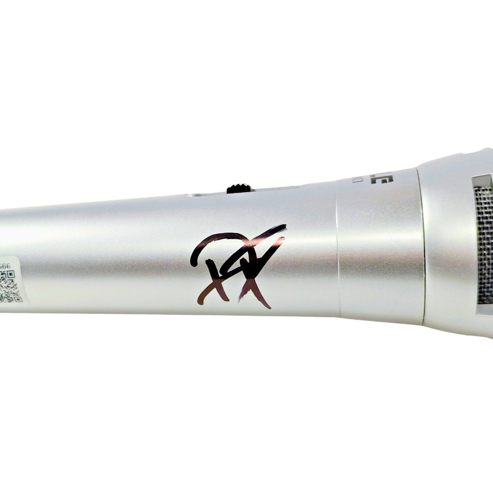 Damian Priest Autographed Microphone – Beckett BAS