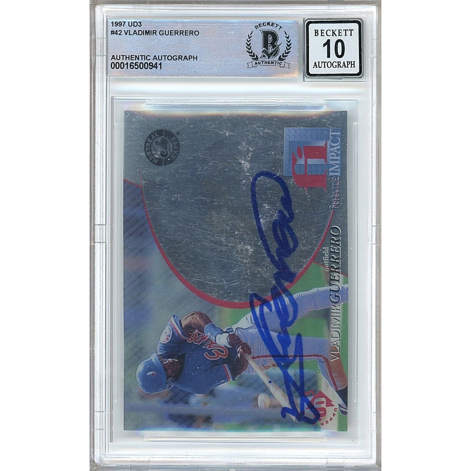 Vladimir Guerrero Montreal Expos signed trading card – signature close-up – Beckett COA