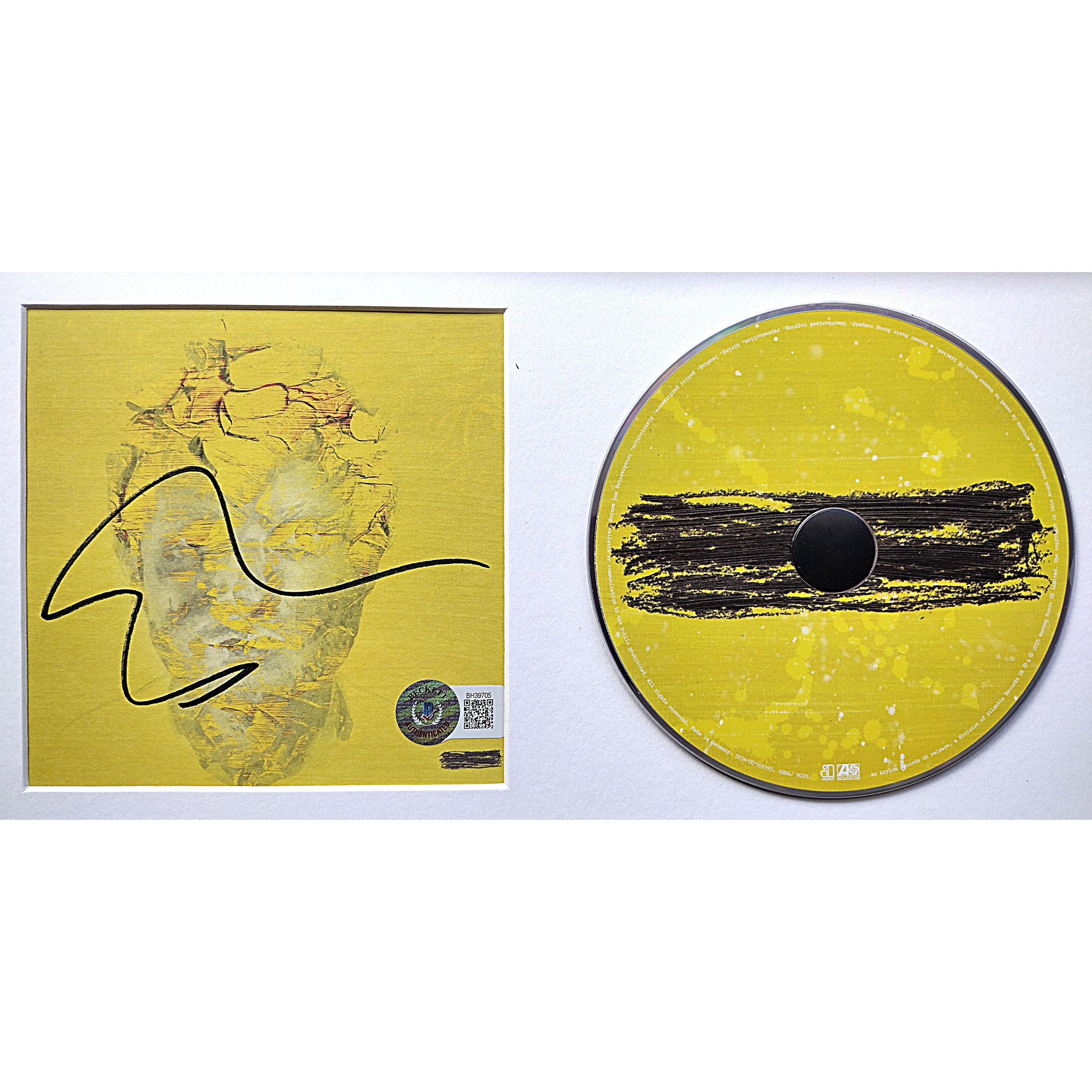 Ed Sheeran autographed photo – full view – Beckett COA