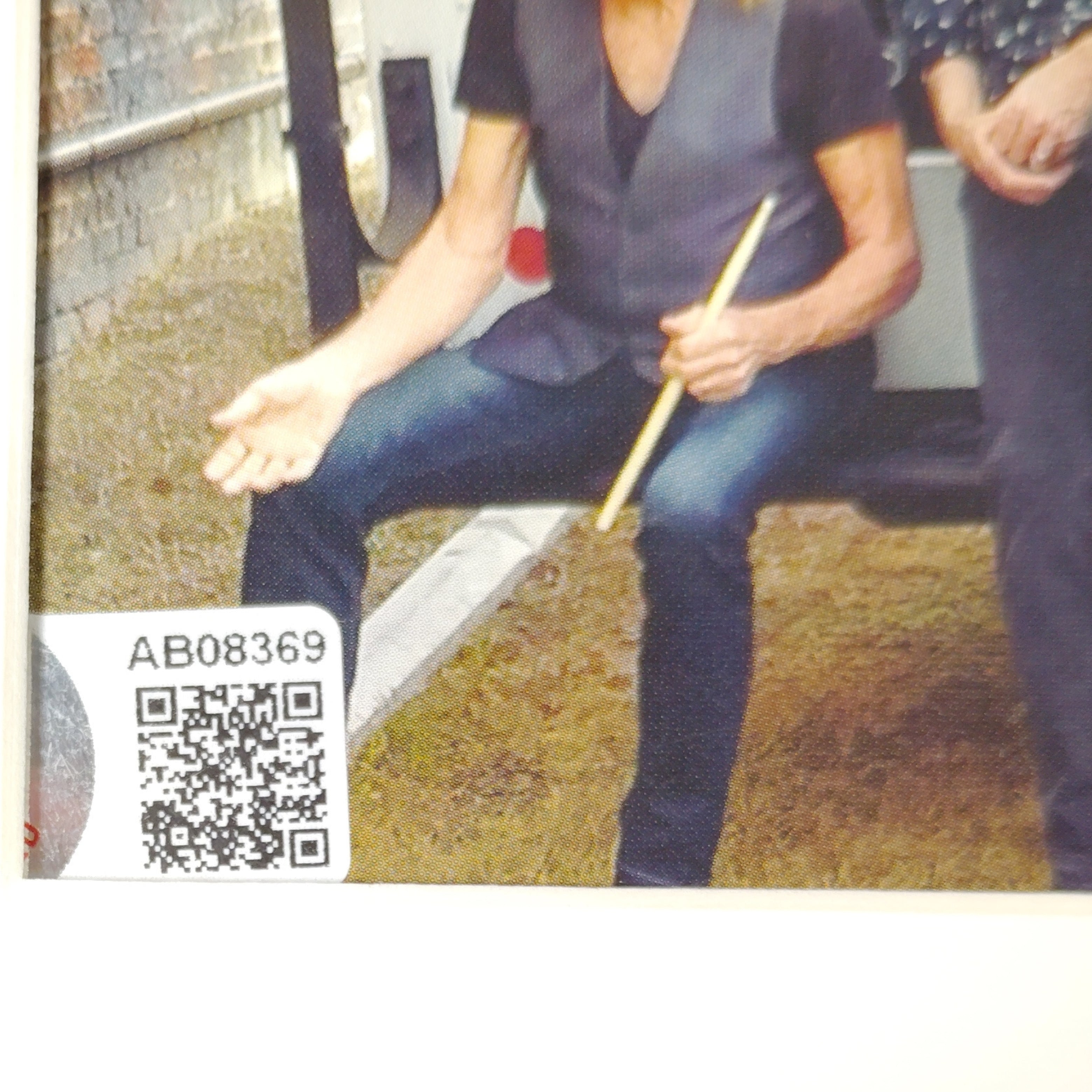 Foghat Band autographed photo – full view – Beckett COA