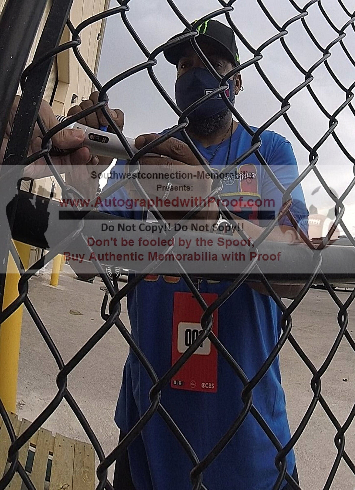 Ice Cube Autographed Microphone Signed Photo Beckett BAS