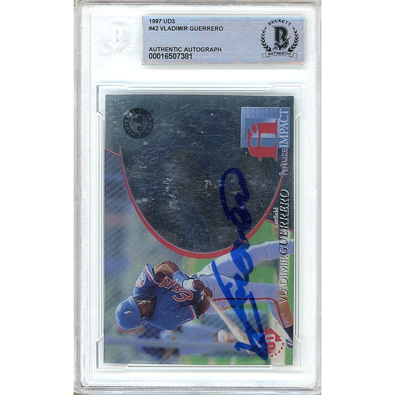 Vladimir Guerrero Montreal Expos signed trading card – signature close-up – Beckett COA