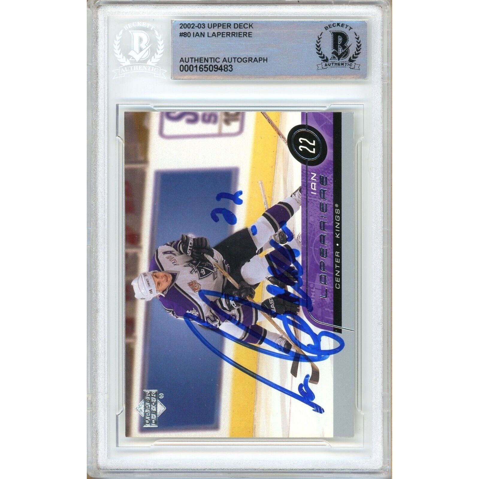 Ian Laperriere Los Angeles Kings signed trading card – signature close-up – Beckett COA