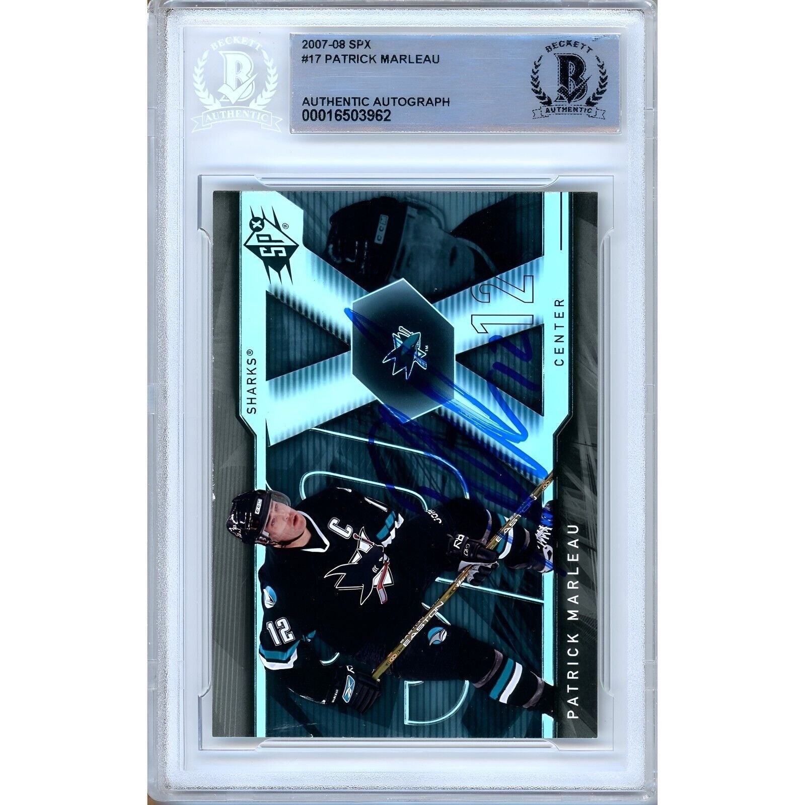 Patrick Marleau San Jose Sharks signed trading card – signature close-up – Beckett COA