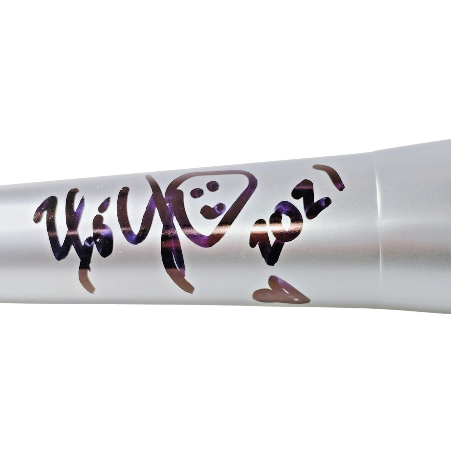 Music- Autographed- 1990's Rapper Yo-Yo Signed Microphone Exact Proof Photo Beckett Authentication 104
