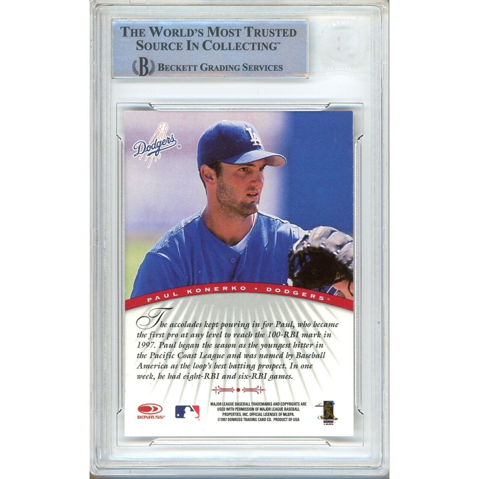 Paul Konerko La Dodgers signed trading card – signature close-up – Beckett COA