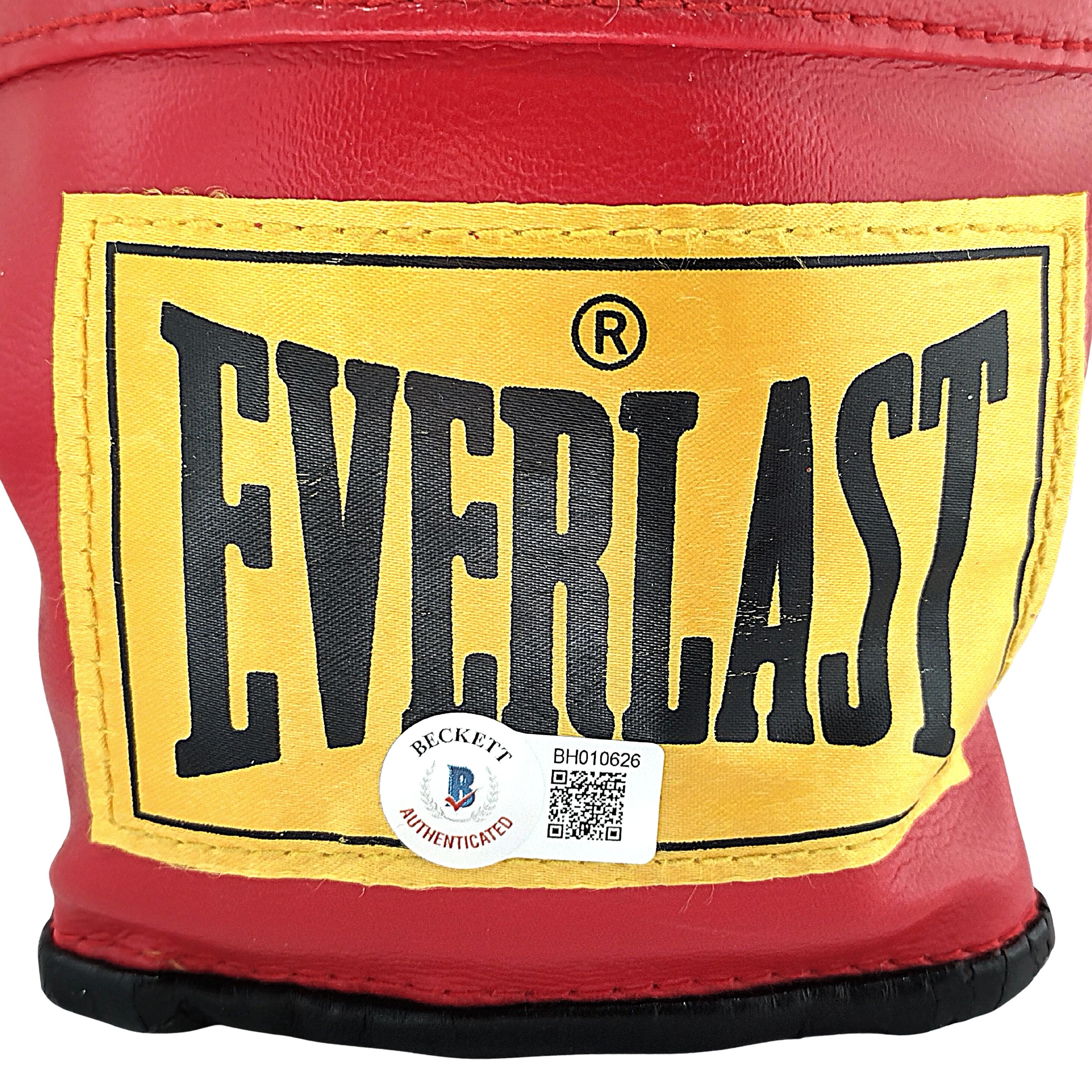 Fernando Vargas Jr. auto memorabilia – authentication sticker – Beckett COA