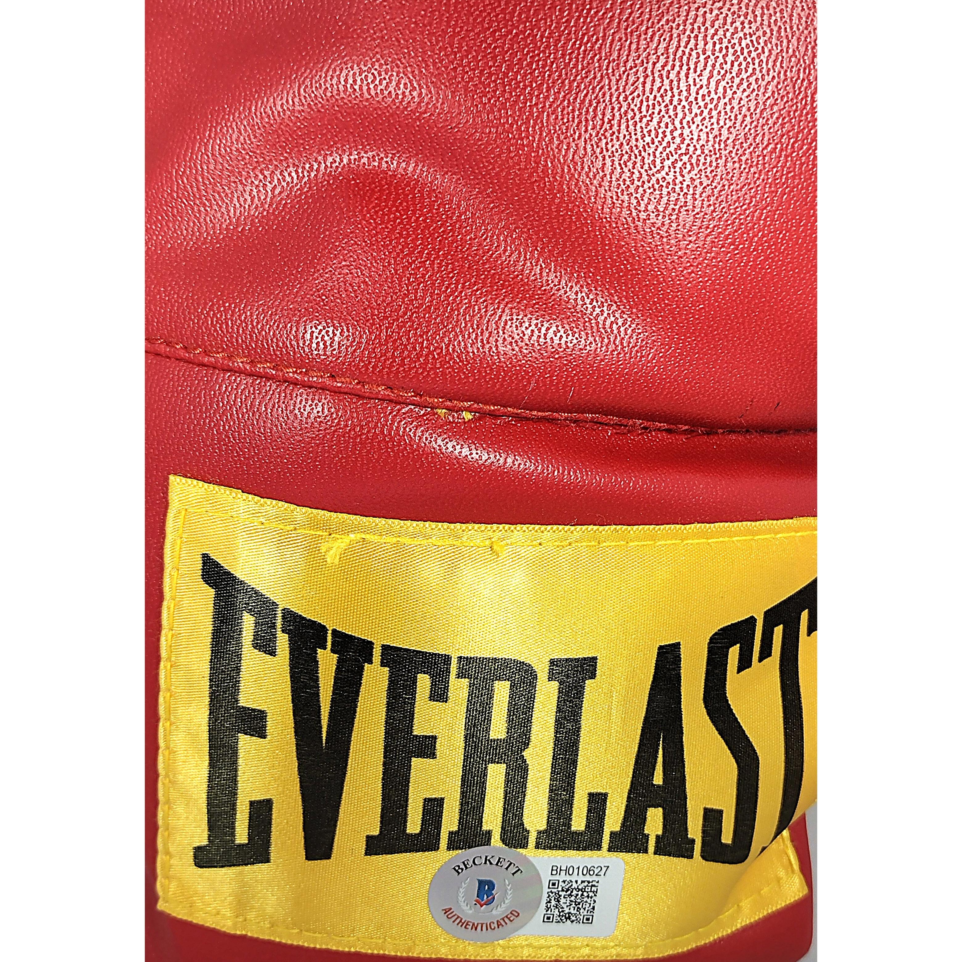 Fernando Vargas Jr memorabilia autograph – angled display – Beckett COA