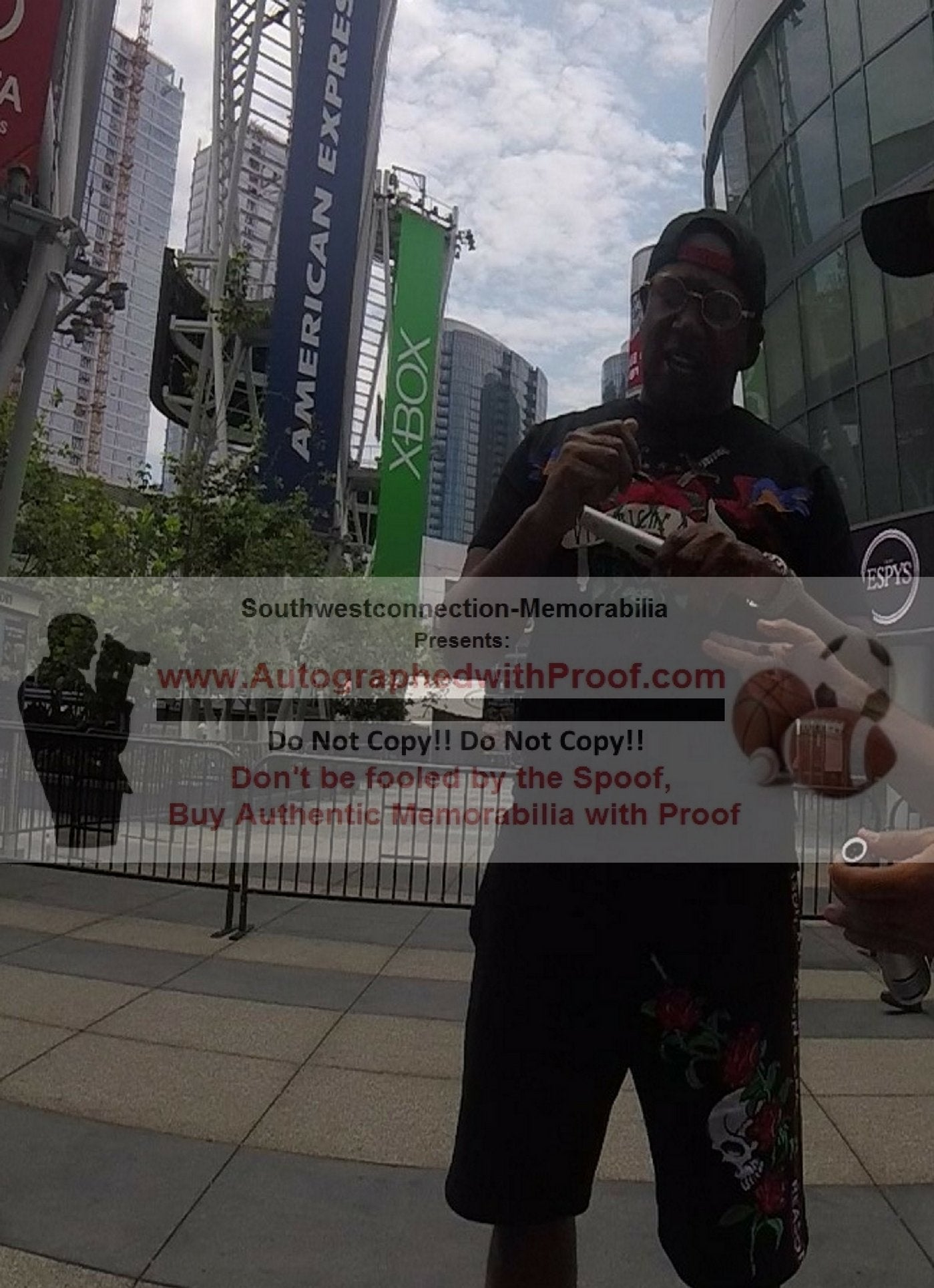 Master P. signed trading card – signature close-up – Beckett COA