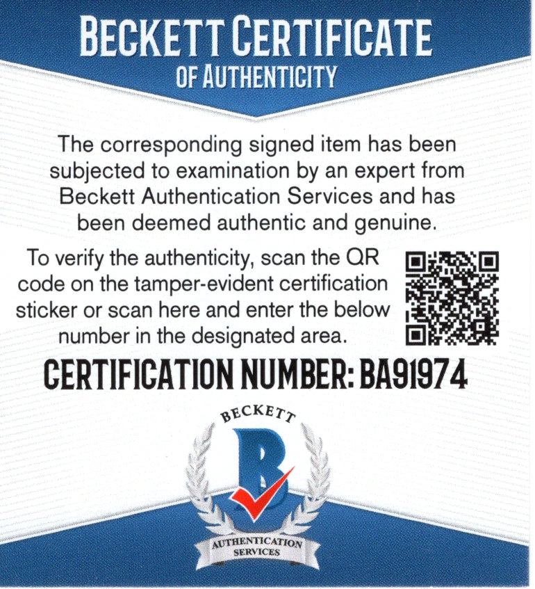 Max Pacioretty auto photo – authentication sticker – Beckett COA
