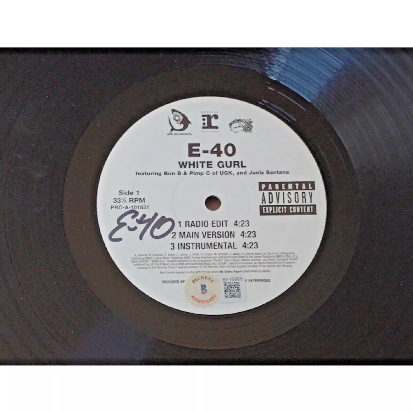 E-40 signed microphone – signature close-up – Beckett COA