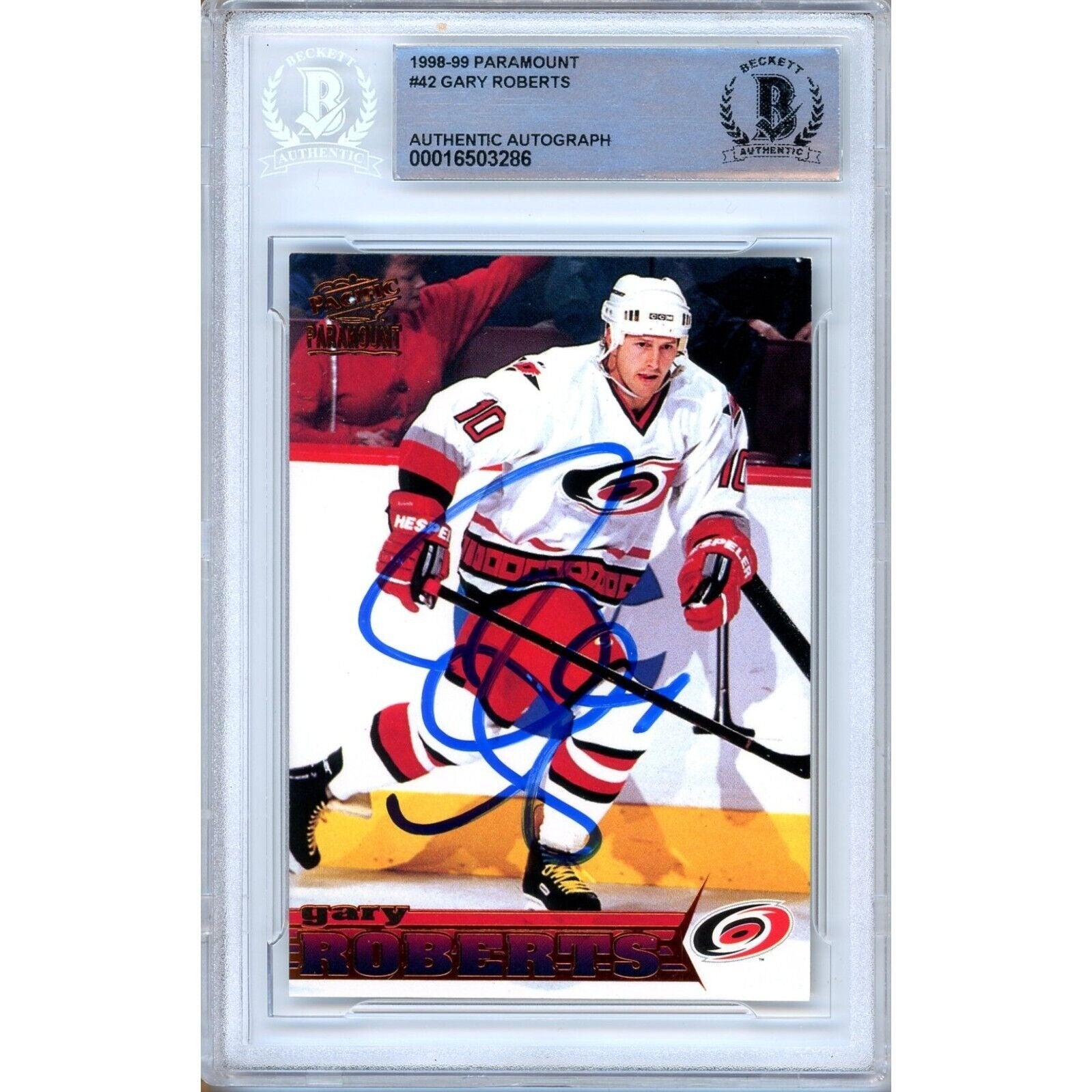 Hockey- Autographed- Gary Roberts Carolina Hurricanes Signed 1998-99 Pacific Paramount Hockey Card Beckett Authentic Auto Slab Front