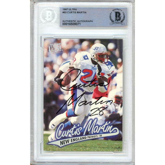 Footballs- Autographed- Curtis Martin New England Patriots Signed 1997 Fleer Ultra Football Card Beckett Authentic Auto Slab Front