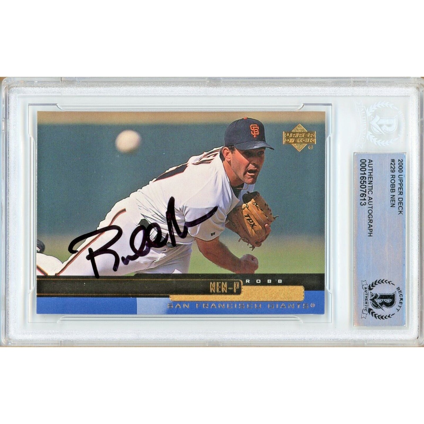 Baseballs- Autographed- Robb Nen San Francisco Giants Signed 2000 Upper Deck Trading Card Beckett Authentic Auto Slab Front