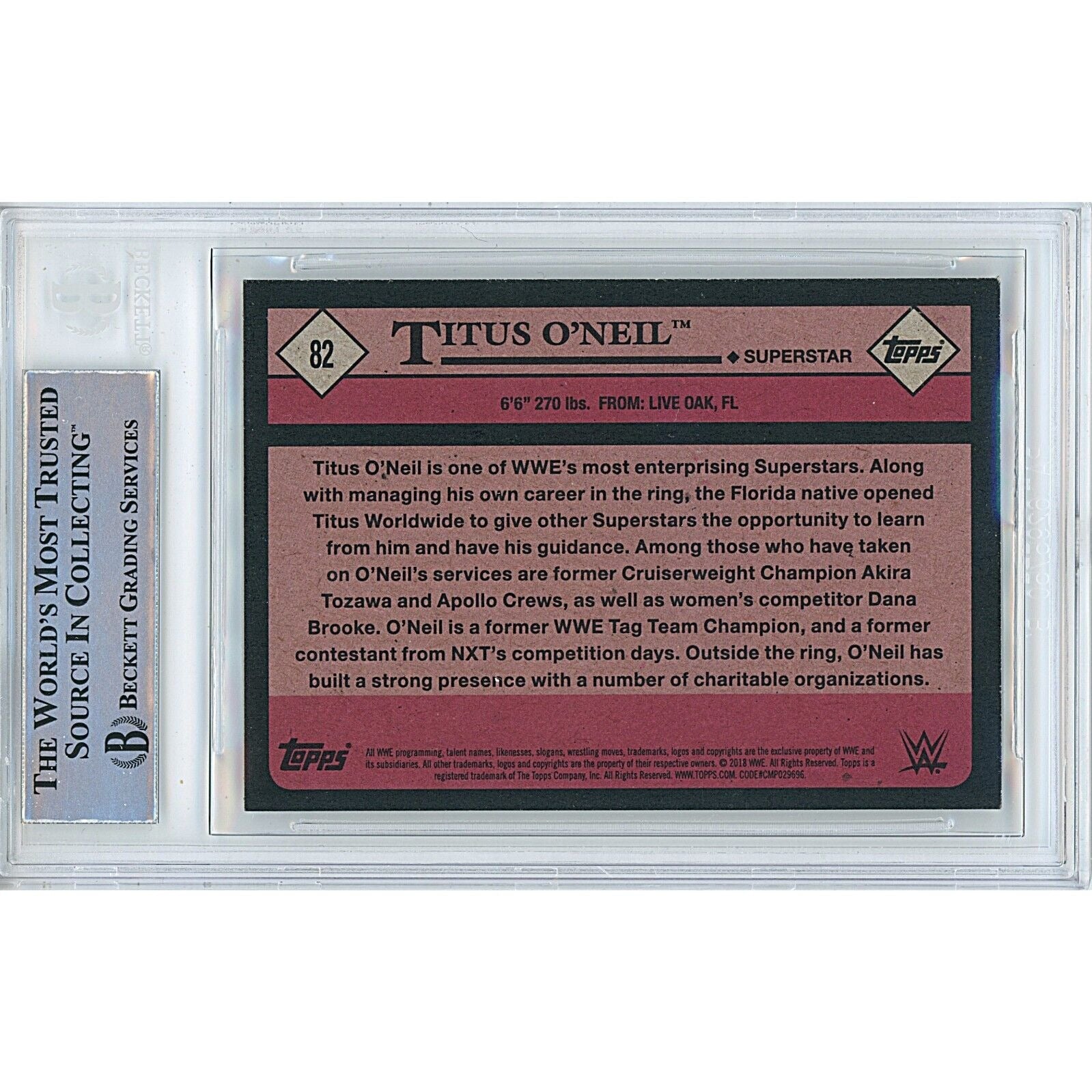 Titus O'Neil signed trading card – signature close-up – Beckett COA