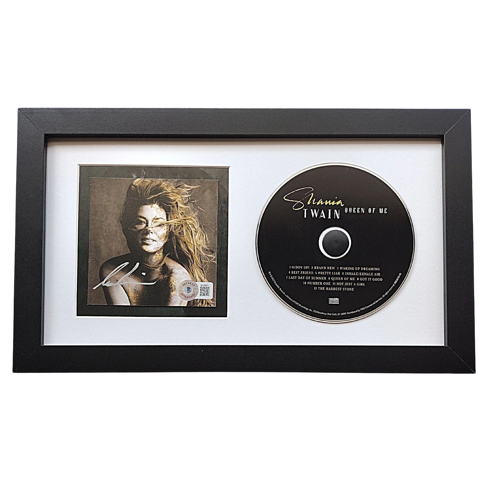 Shania Twain autographed memorabilia – full view – Beckett COA