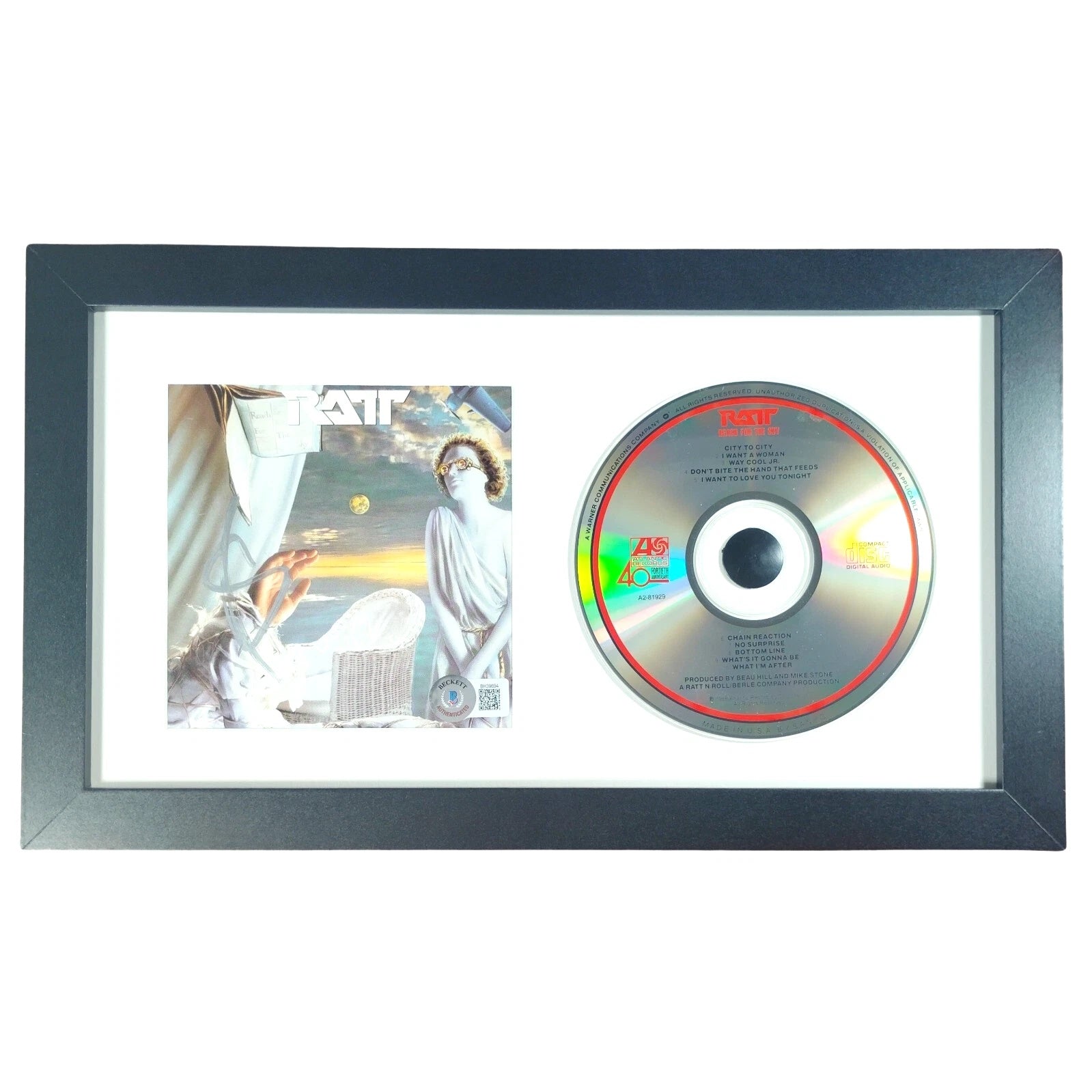 Stephen Pearcy Ratt autographed memorabilia – full view – Beckett COA