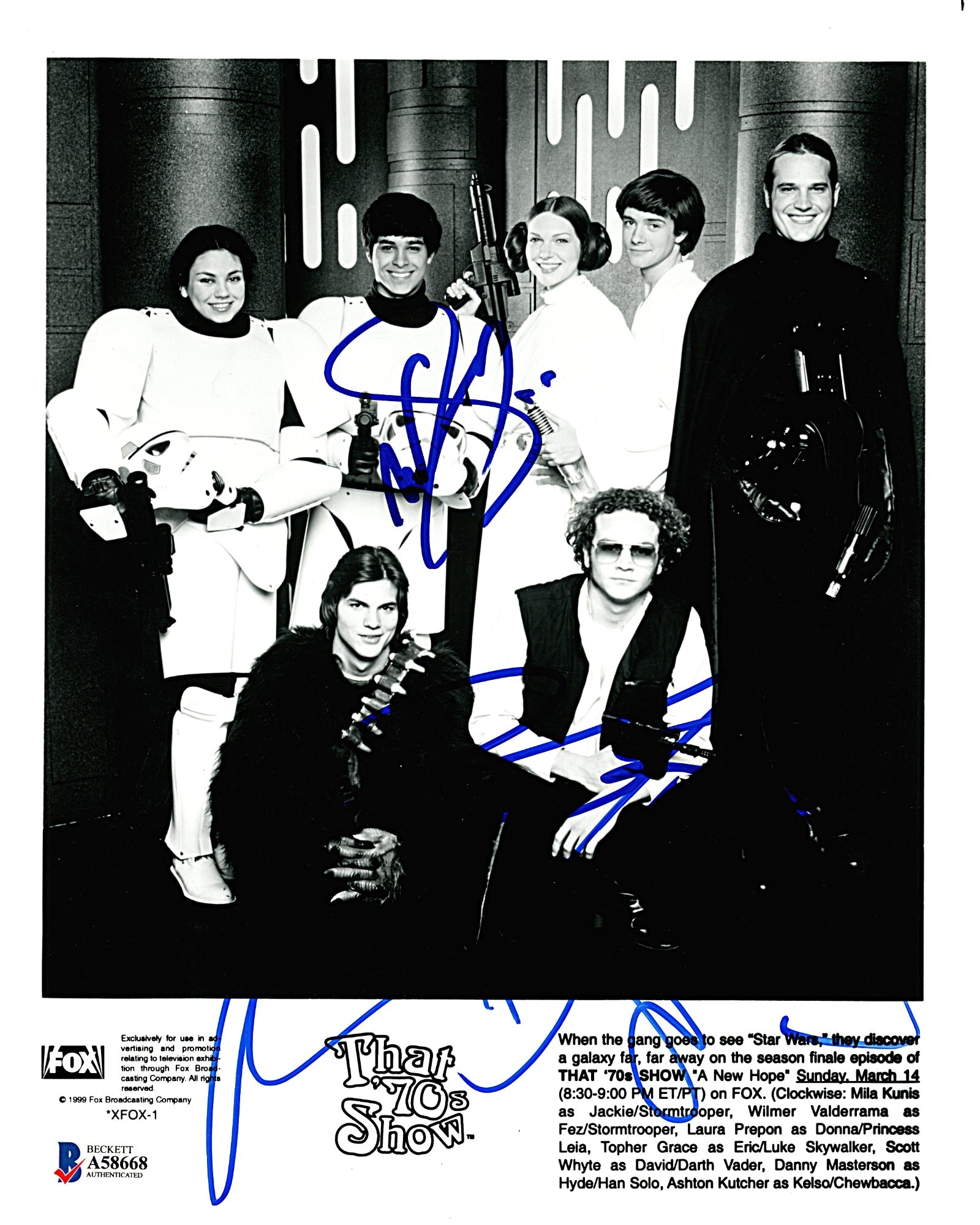That Show Cast Autographed Photo Autograph Beckett BAS