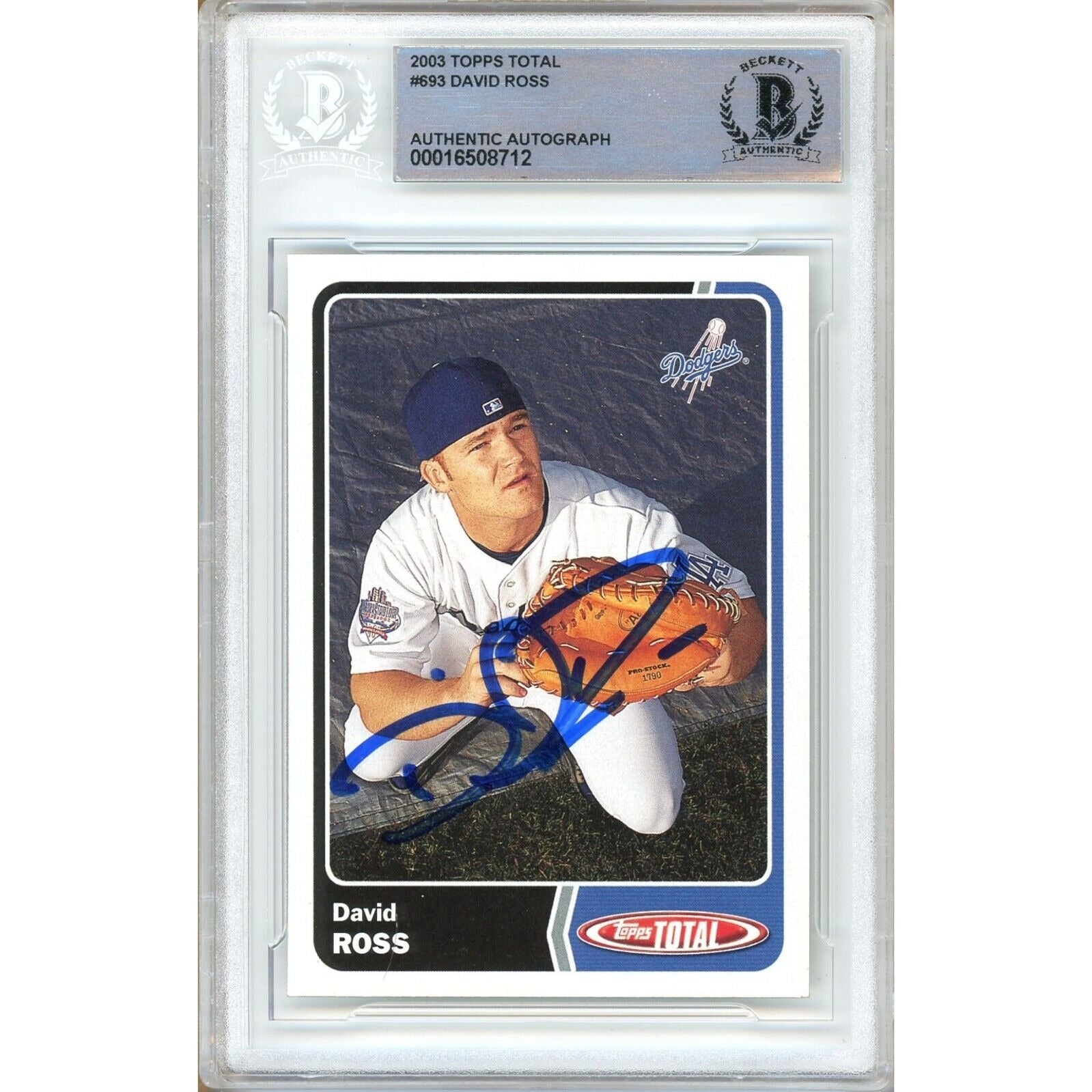2003 Topps Total #693 David Ross Los Angeles Dodgers Autographed Trading Card – Beckett BAS