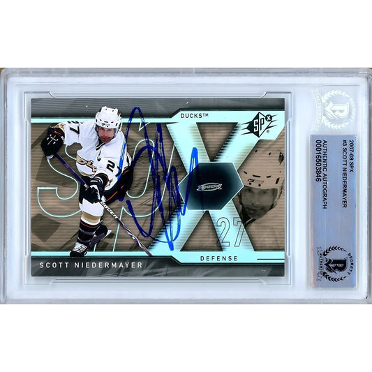 Hockey- Autographed- Scott Niedermayer Anaheim Ducks Signed 2007-08 Upper Deck SPx Trading Card Beckett Authentic Auto Slab Front