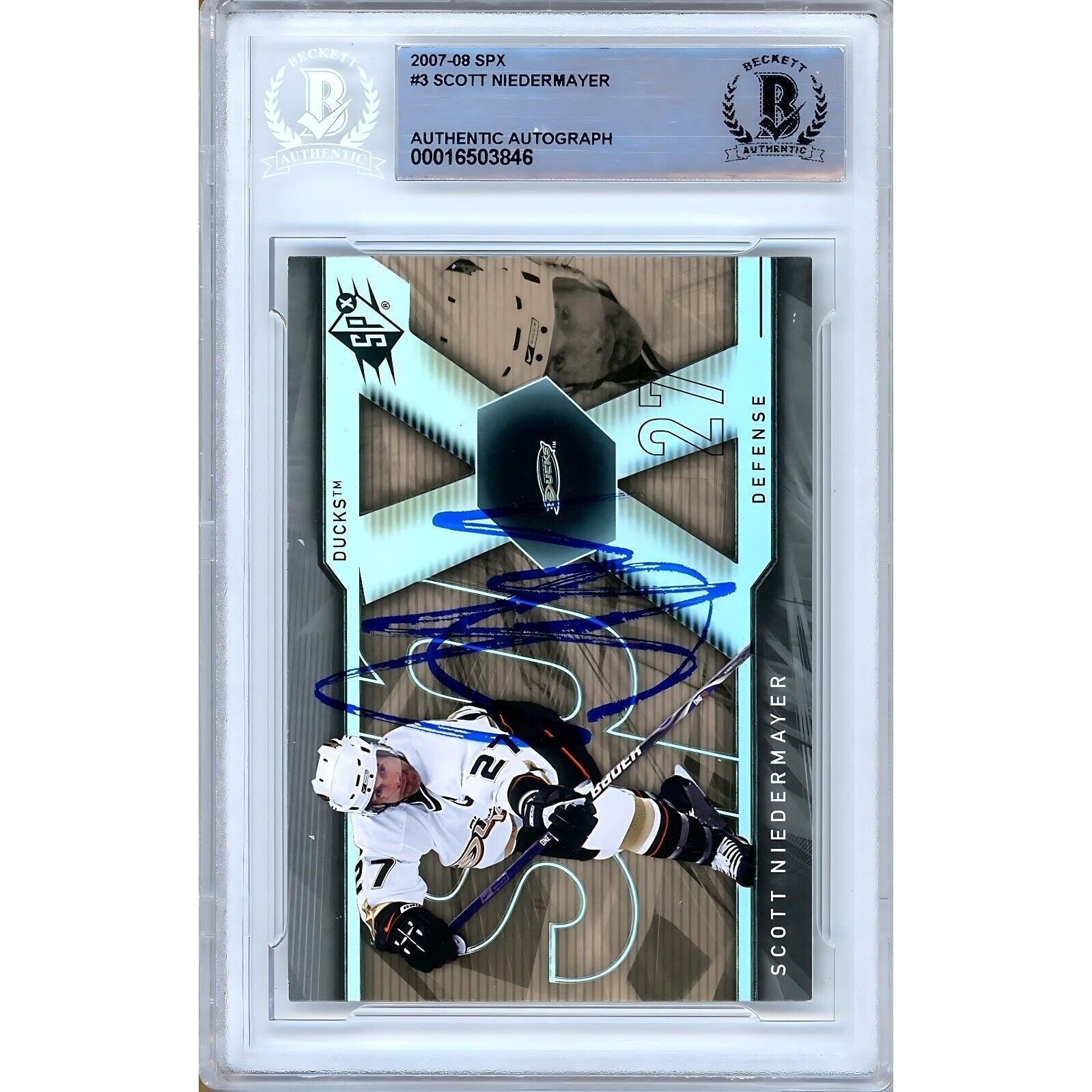 Scott Niedermayer Anaheim Ducks signed trading card – signature close-up – Beckett COA