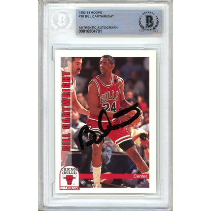 Basketballs- Autographed- Bill Cartwright Chicago Bulls Signed 1992-93 NBA Hoops Basketball Card Beckett Authentic Auto Slab Front