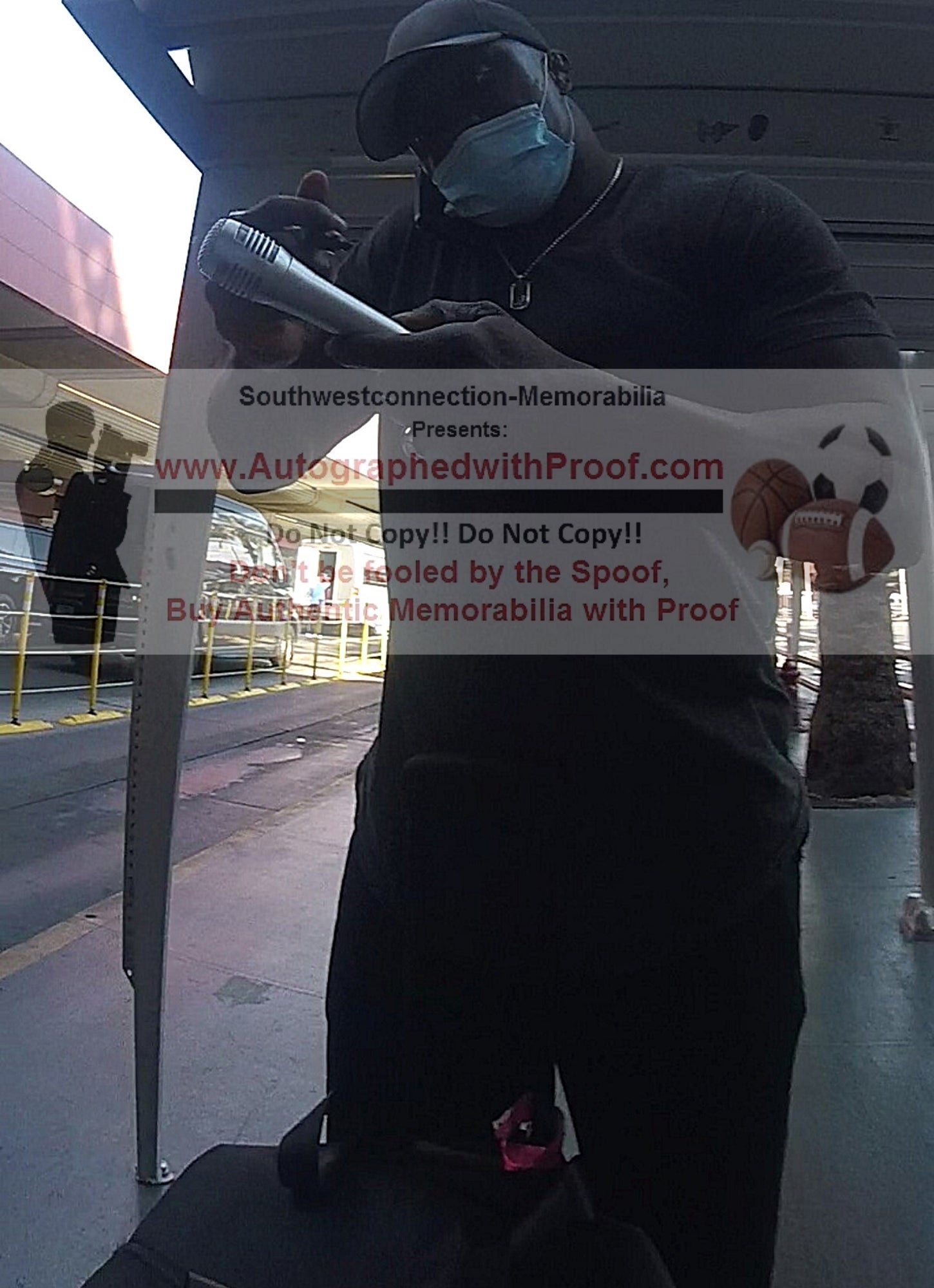 Bobby Lashley Signed Photo Beckett BAS