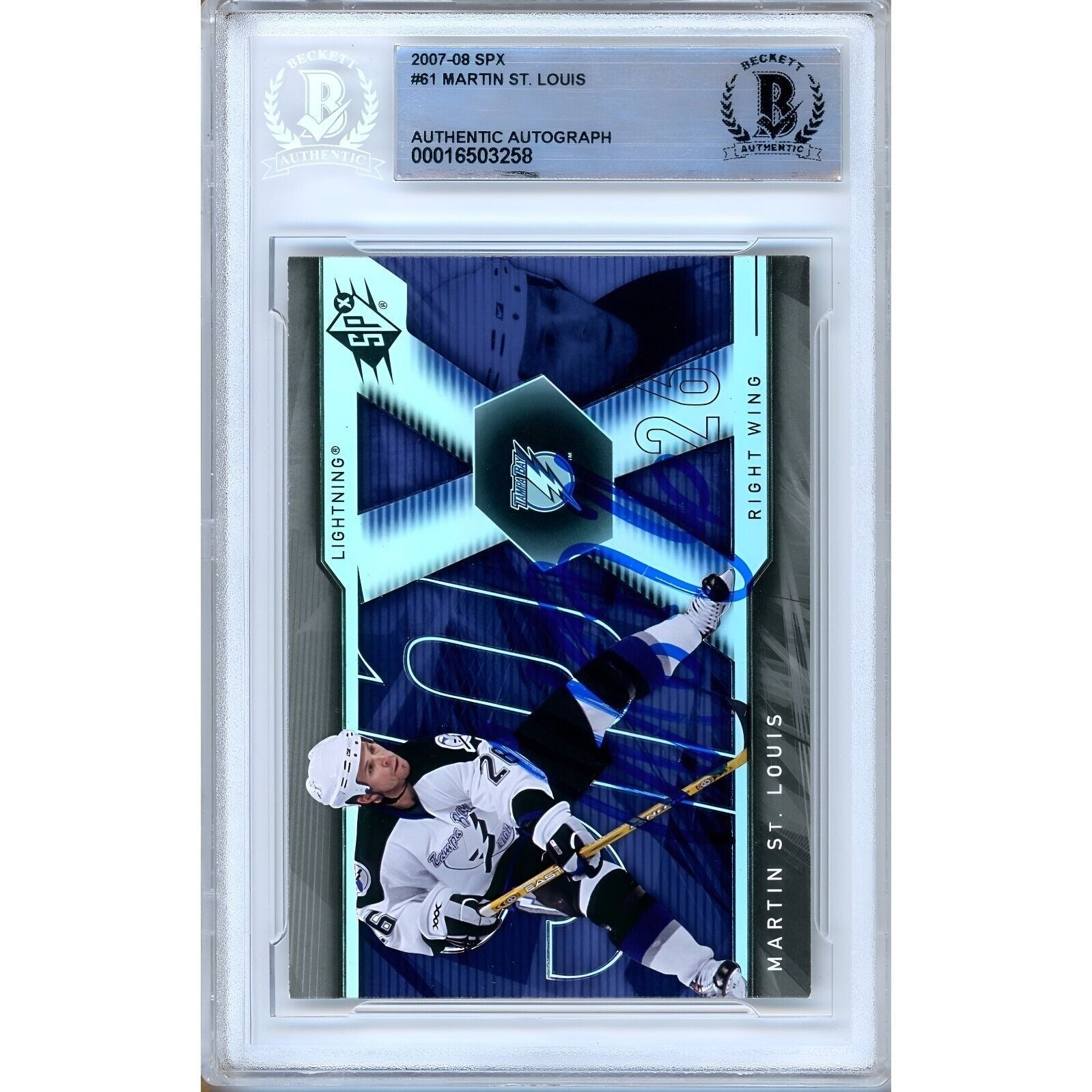 Martin St Louis Tampa Bay Lightning signed trading card – signature close-up – Beckett COA