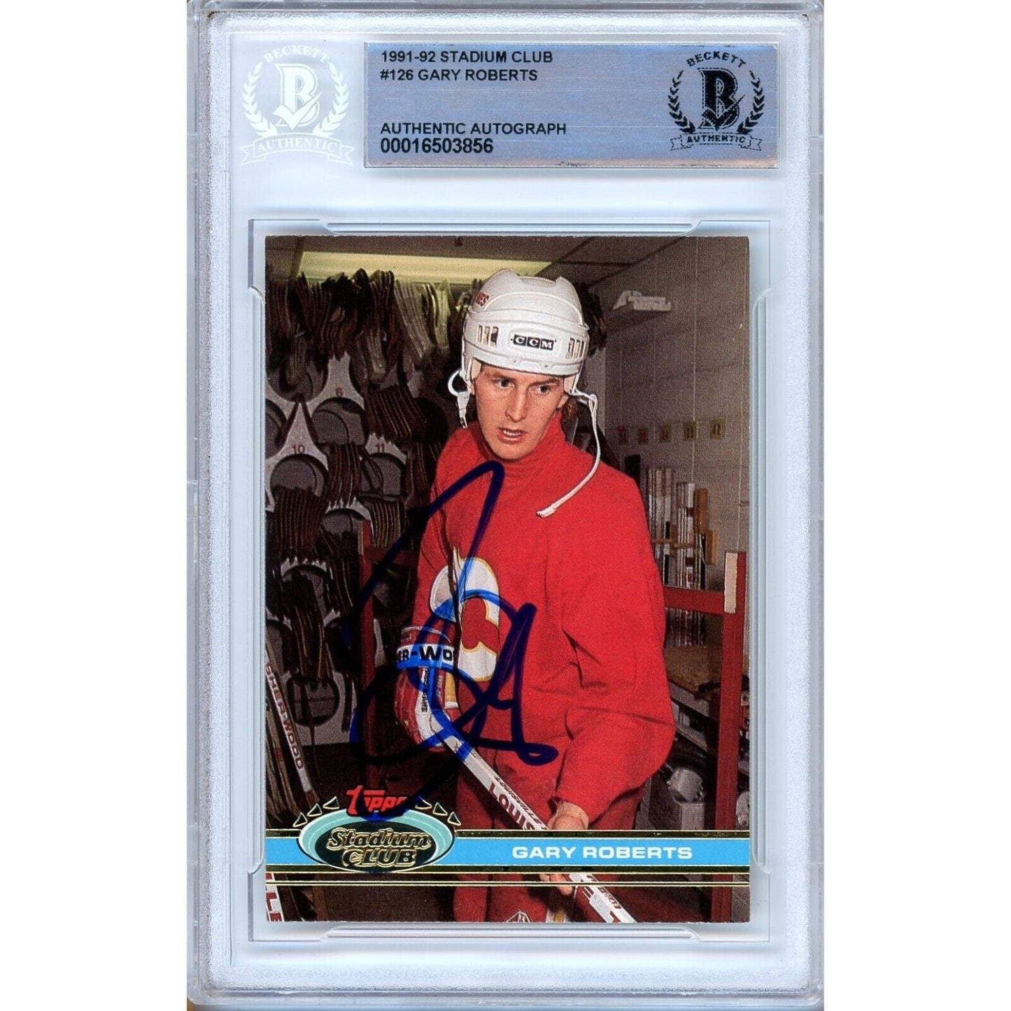 Hockey- Autographed- Gary Roberts Calgary Flames Signed 1991-92 Topps Stadium Club Hockey Card Beckett Authentic Auto Slab Front