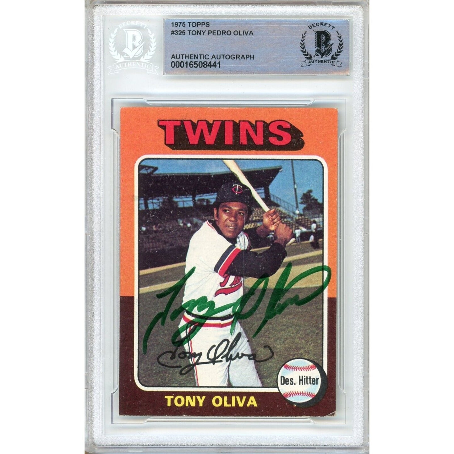 Baseballs- Autographed- Tony Oliva Minnesota Twins Signed 1975 Topps Trading Card Beckett Authentic Auto Slab Front