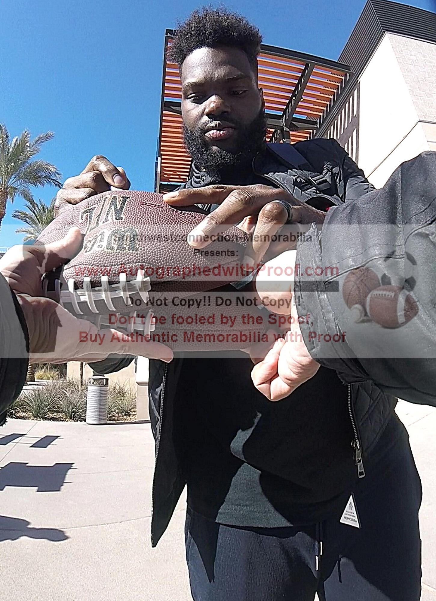 Shaquil Barrett Signed Photo Beckett BAS