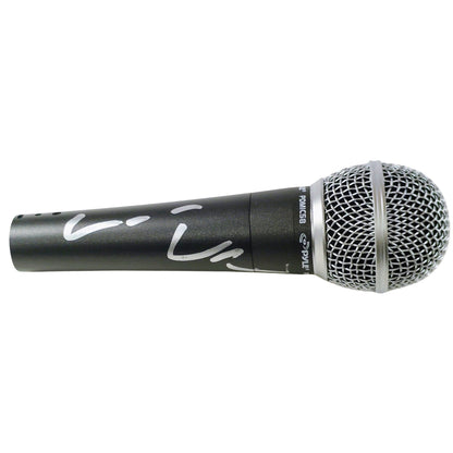 Hollywood-Autographed - Comedian Vince Vaughn Signed Pyle Full Size Microphone with Proof Photo - Beckett BAS 103