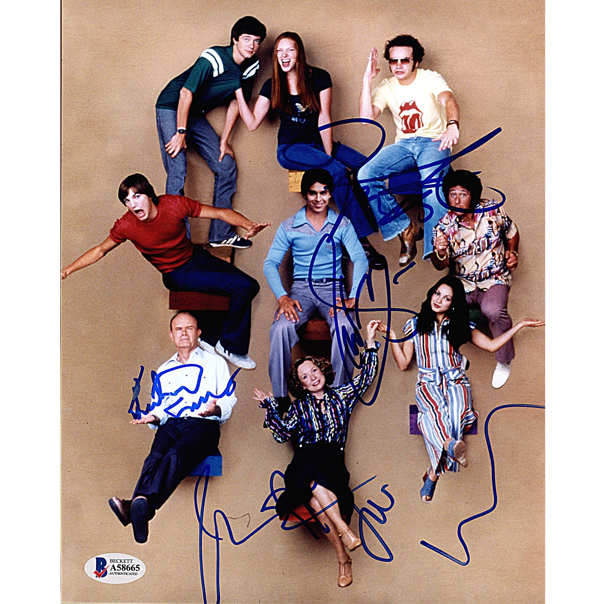 Hollywood- Autographed- That 70's Show 8x10 Photo Signed by Danny Masterson - Laura Prepon - Wilmer Valderrama - Mila Kunis - Kurtwood Smith - Beckett BAS Authentication A58665 - 101