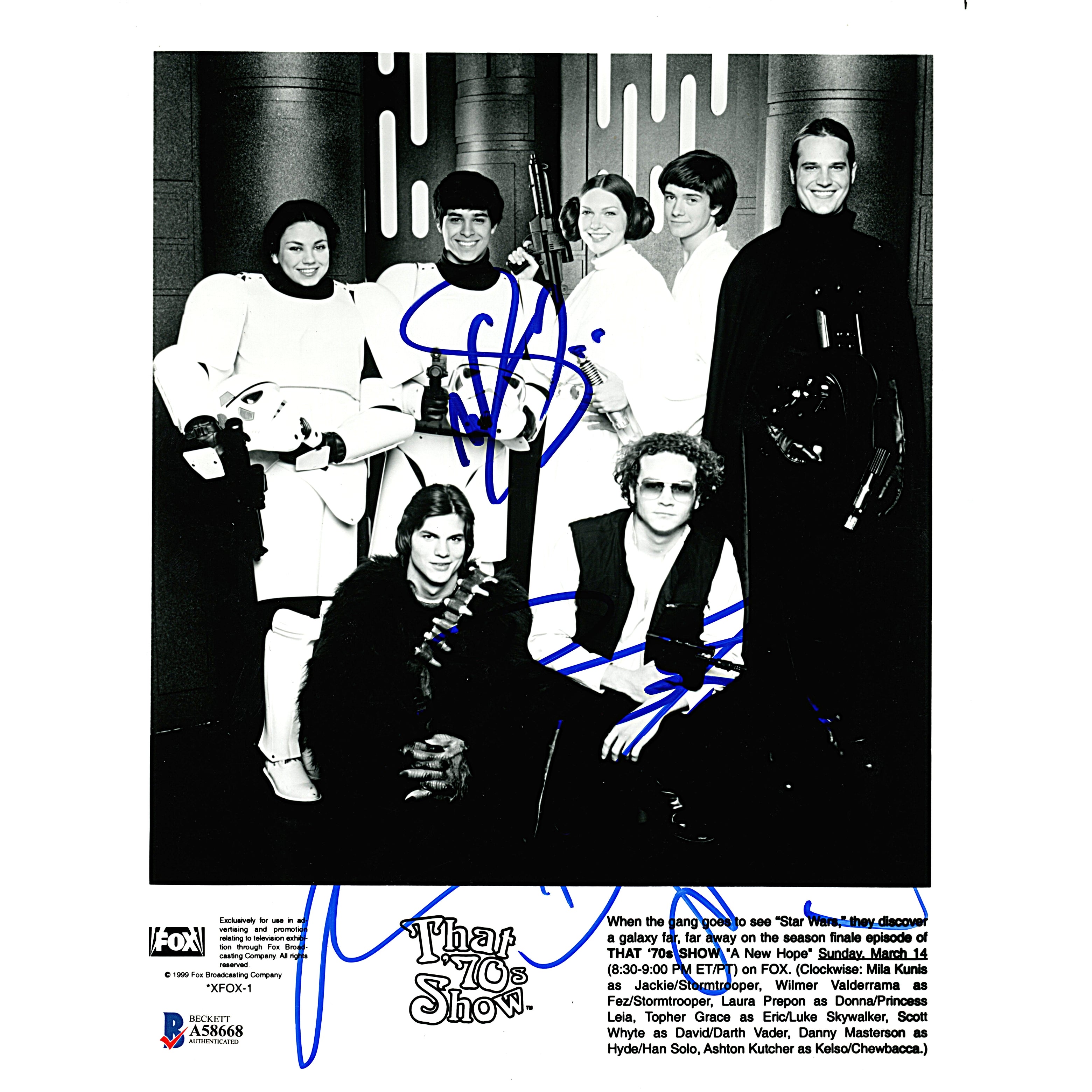 That 70s Show Cast Autographed Photo – Beckett BAS