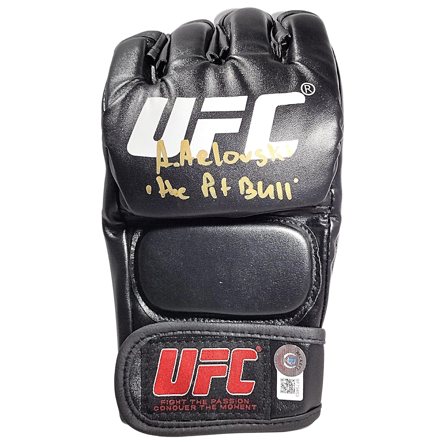 UFC- Autographed- Andrei Arlovski Signed Ultimate Fighting Championship Glove Beckett Certified Authentic 101