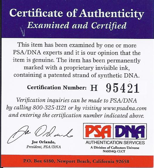 Hugh Hefner signed photo – signature close-up – PSA/DNA COA