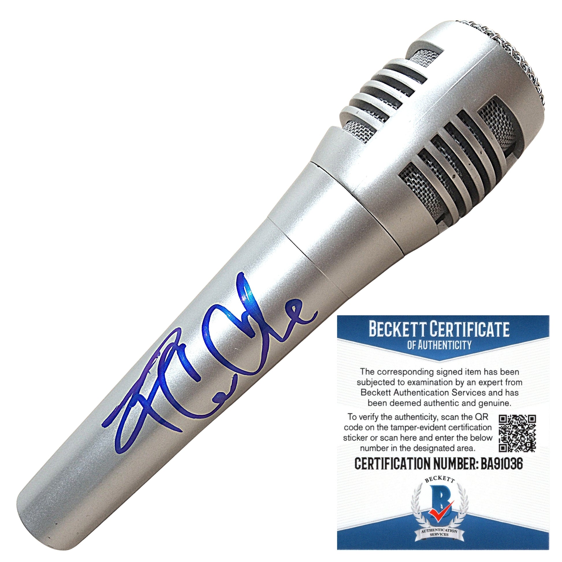 Music- Autographed- Ice Cube Signed Microphone NWA Rap Legend Exact Proof Photo Beckett Authentication 201