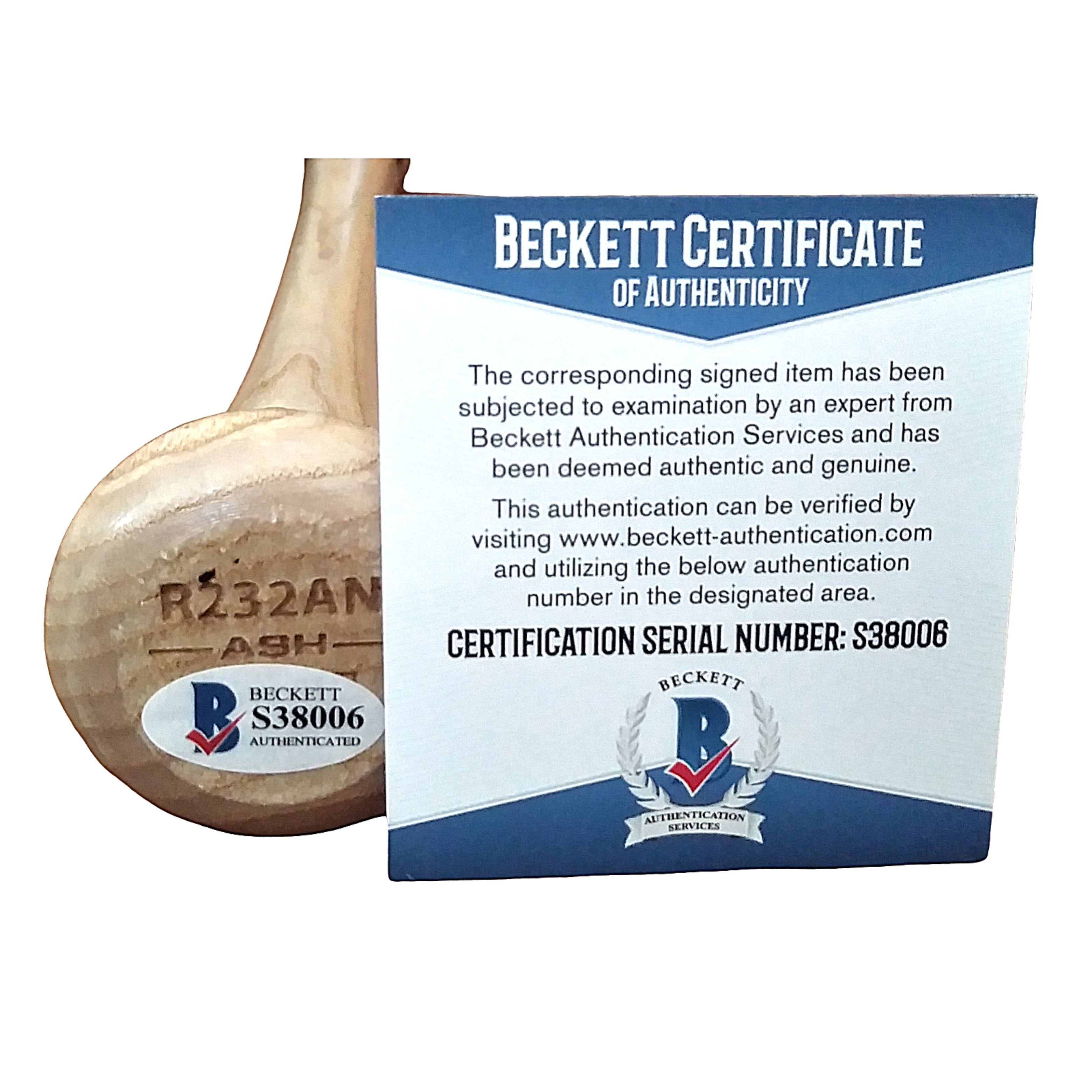 Ichiro Suzuki baseball autograph – angled display – Beckett COA