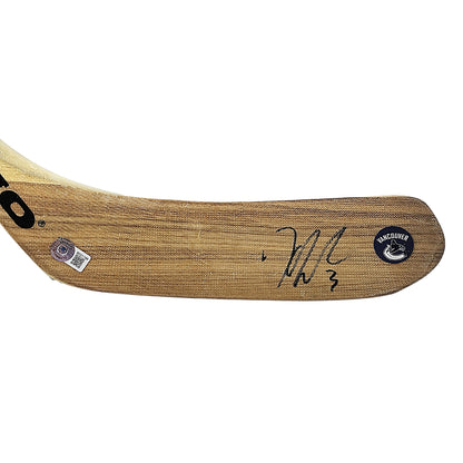 Hockey- Autographed- Kevin Bieksa Signed Vancouver Canucks Hockey Stick Blade Beckett Authentication 303