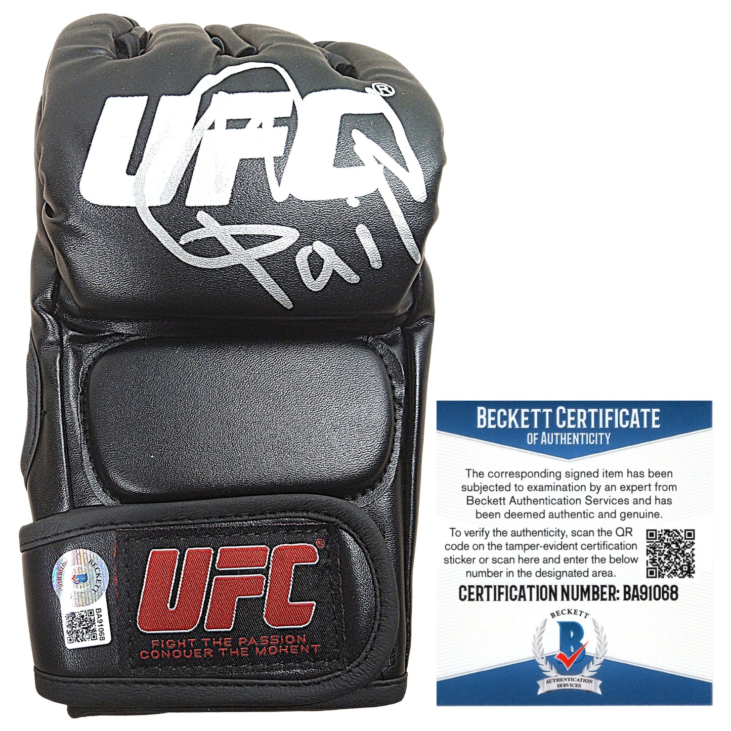 UFC- Autographed- Max Griffin Signed Ultimate Fighting Championship Glove - Exact Proof - Beckett BAS Authentication 101