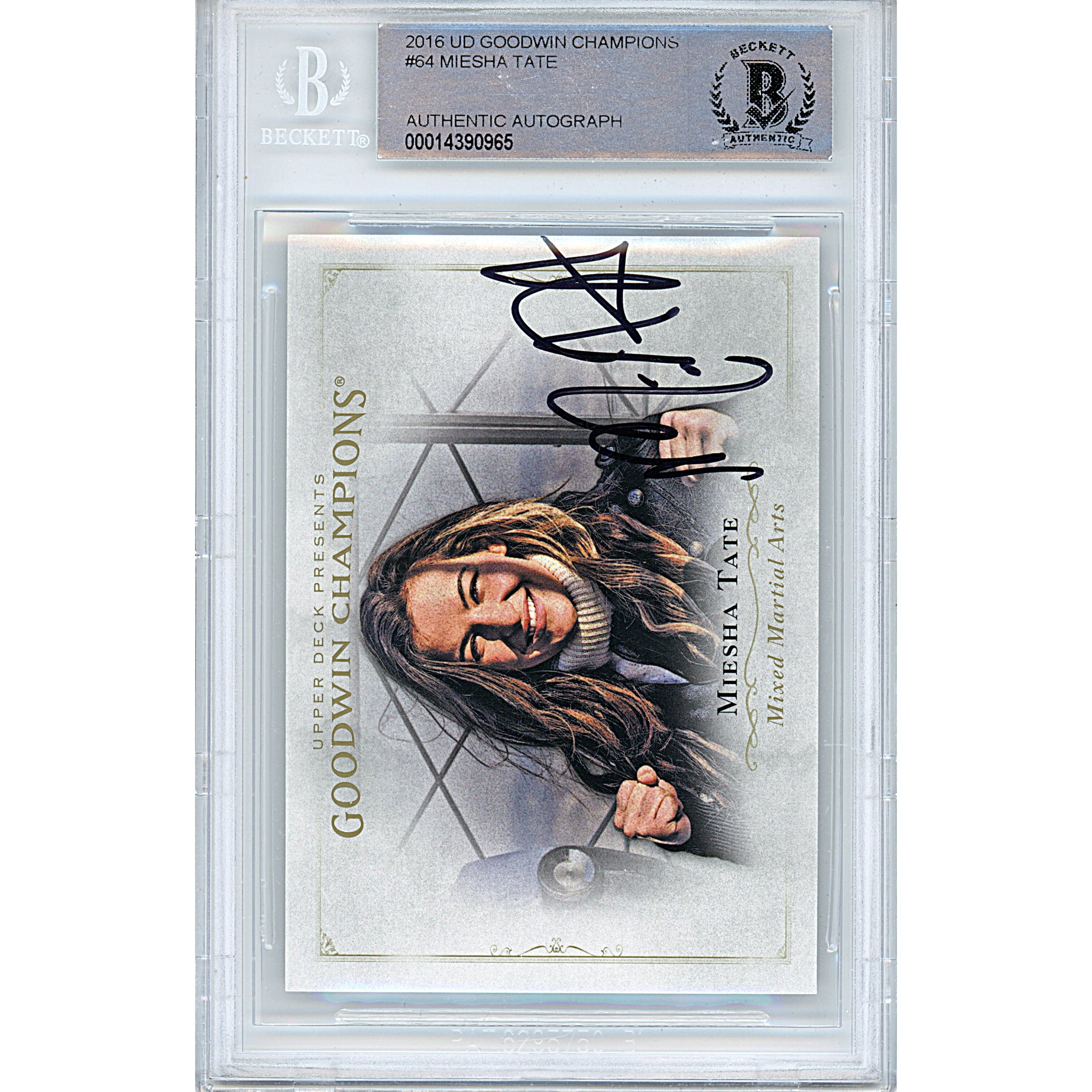 Miesha Tate signed trading card – signature close-up – Beckett COA