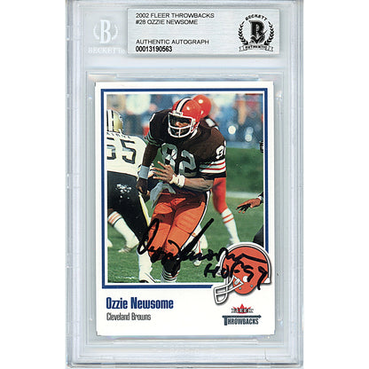 Footballs- Autographed- Ozzie Newsome Signed Cleveland Browns 2002 Fleer Throwbacks Football Card Beckett BAS Authentication Slabbed 00013190563 - 101