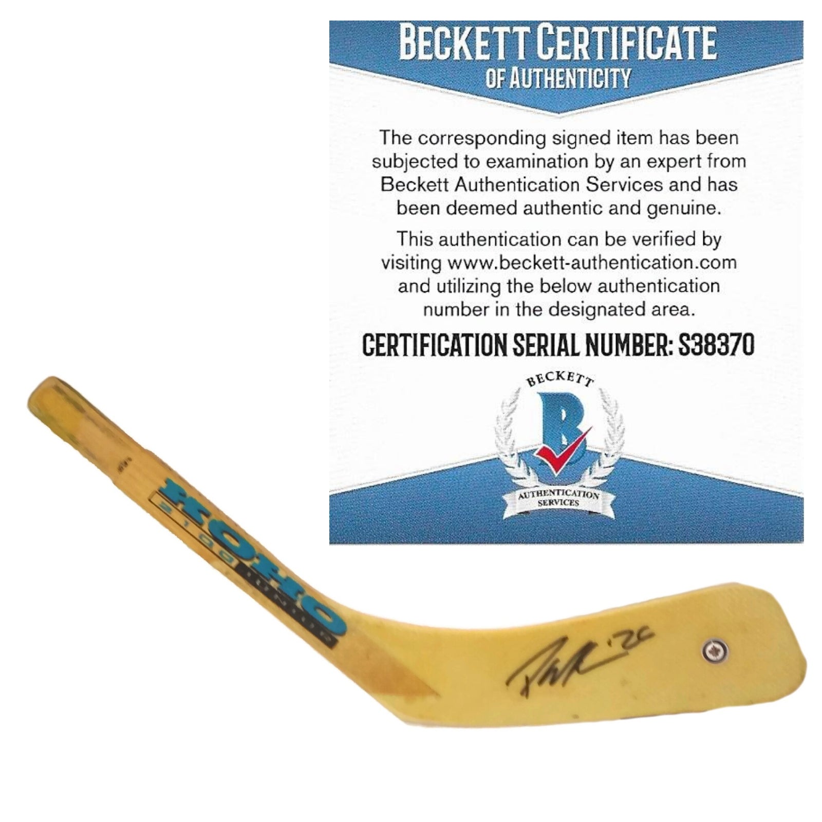 Patrik Laine autographed photo – full view – Beckett COA