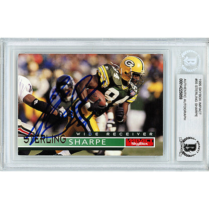 Footballs- Autographed- Sterling Sharpe Signed Green Bay Packers 1995 Skybox Impact Football Card Beckett BAS Slabbed 00014225859 - 101