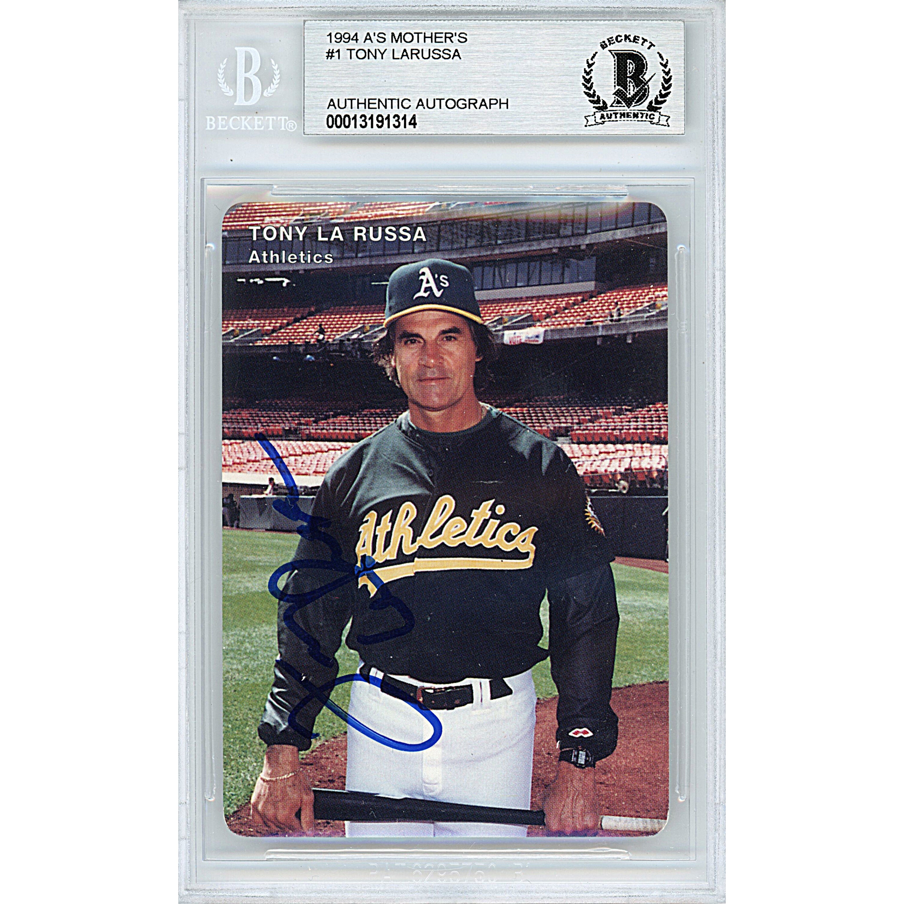 Tony LaRussa autographed trading card – full view – Beckett COA
